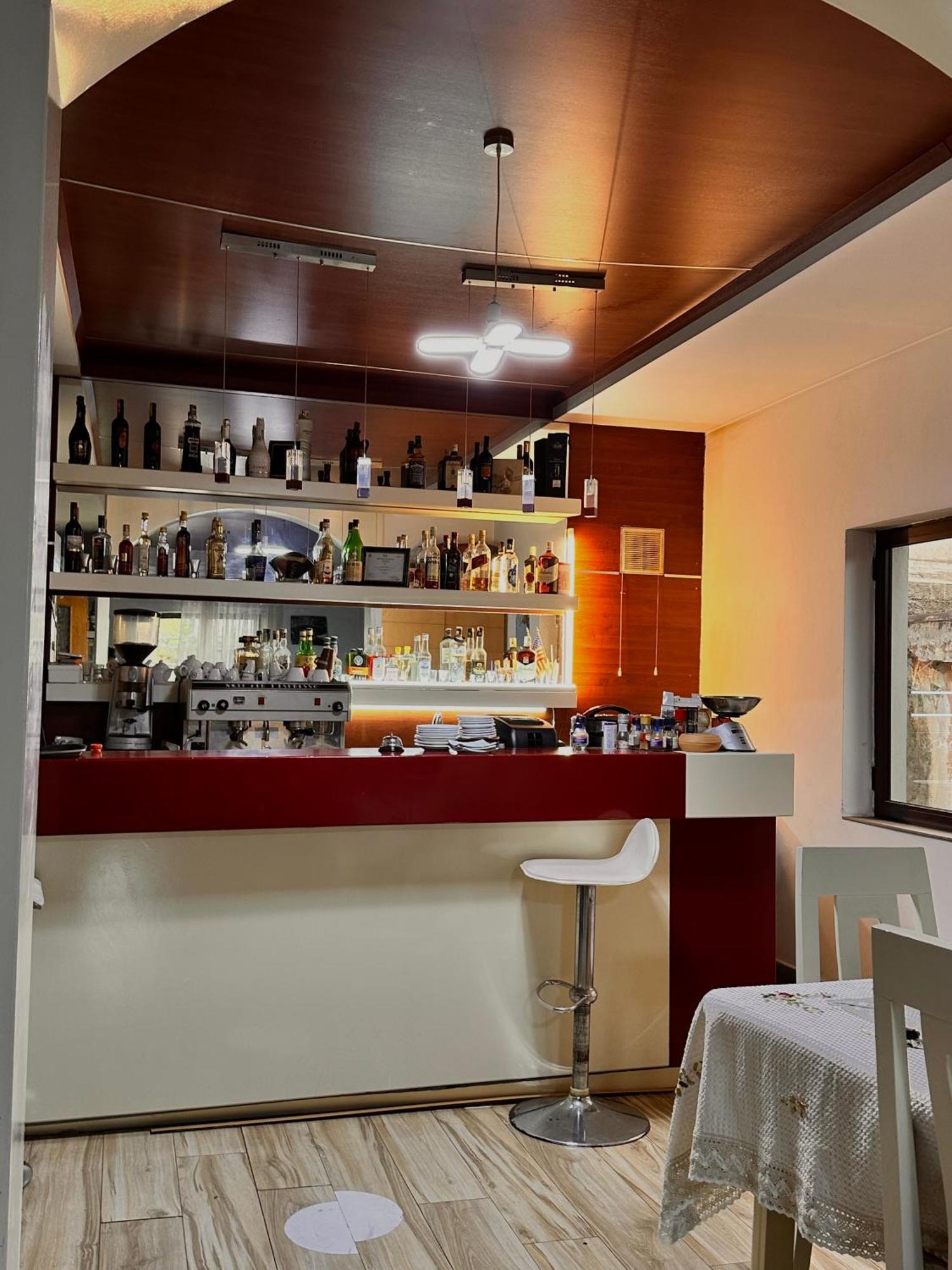 Hostel Grande House Tirana Bagian luar foto