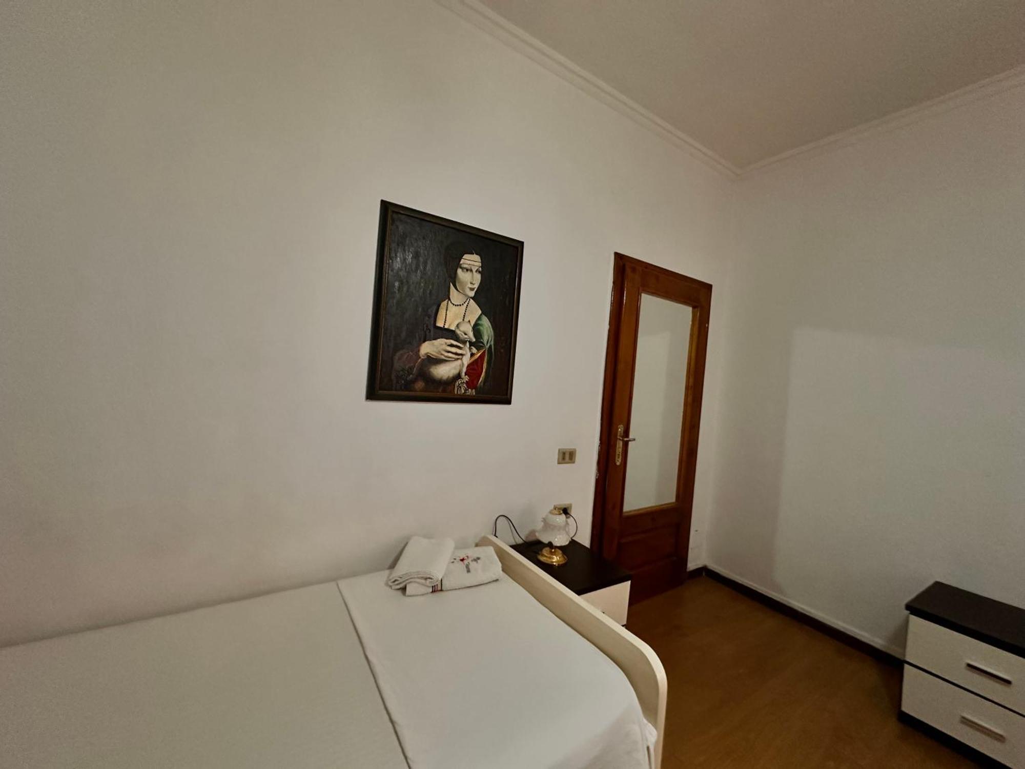 Hostel Grande House Tirana Bagian luar foto